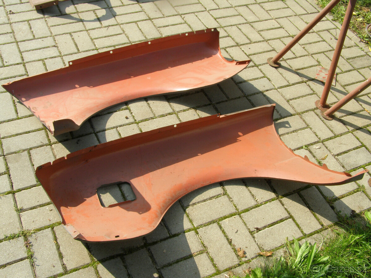 Přední blatníky Škoda 100 - 6