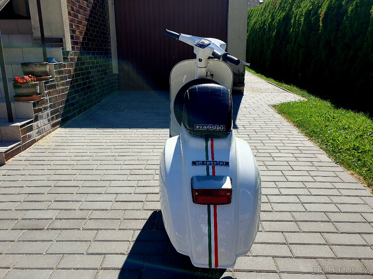 Piaggio Vespa 50 Special 1974 - 6