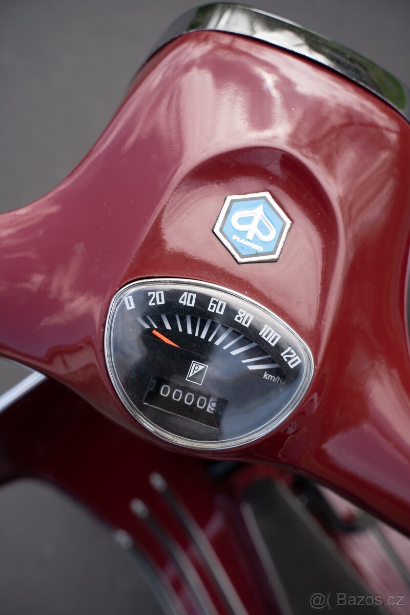 Veterán Piaggio Vespa Scooter VW sajdkára (1977) - 6