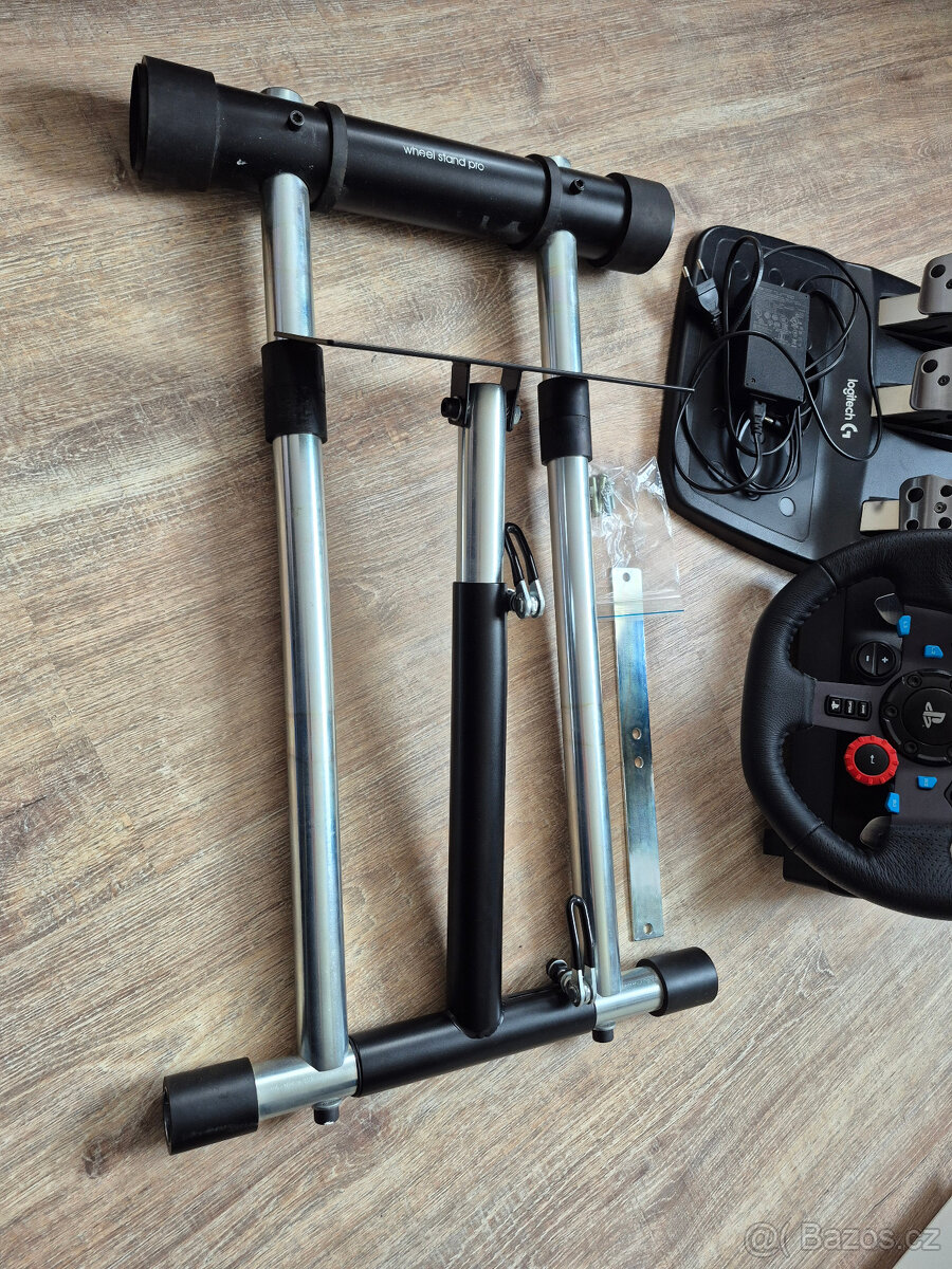 Volant Logitech G29 a Wheel stand pro - 6