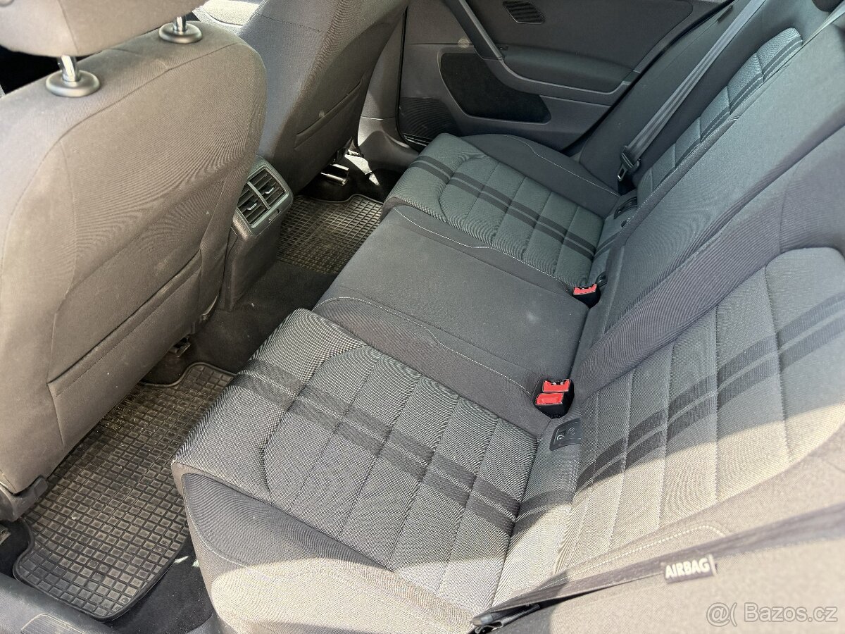 VW Golf 1.2TSI - 6
