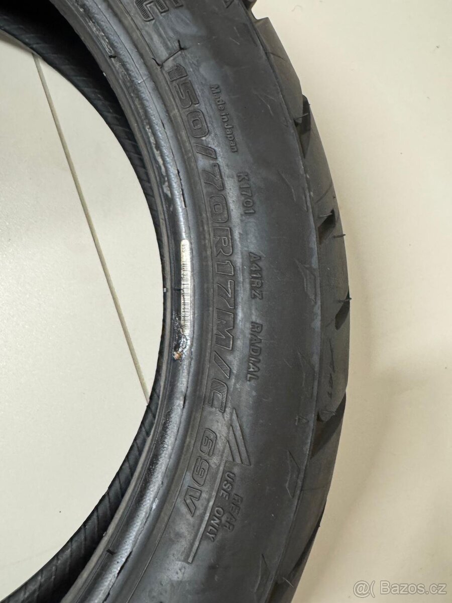 Prodám moto pneumatiky 150/70/17 a 90/90/21 - 6