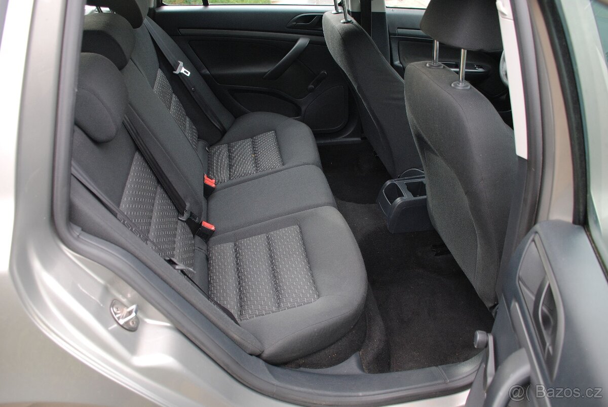 Škoda Octavia 2 kombi 1.6MPI 75kW - 6