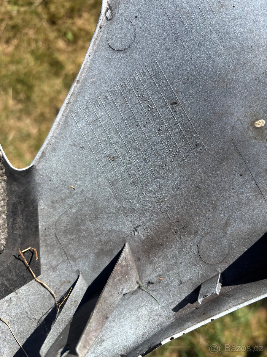 Kompletni leva bocni kapota na Suzuki Gsx-R 1000 05-06 - 6