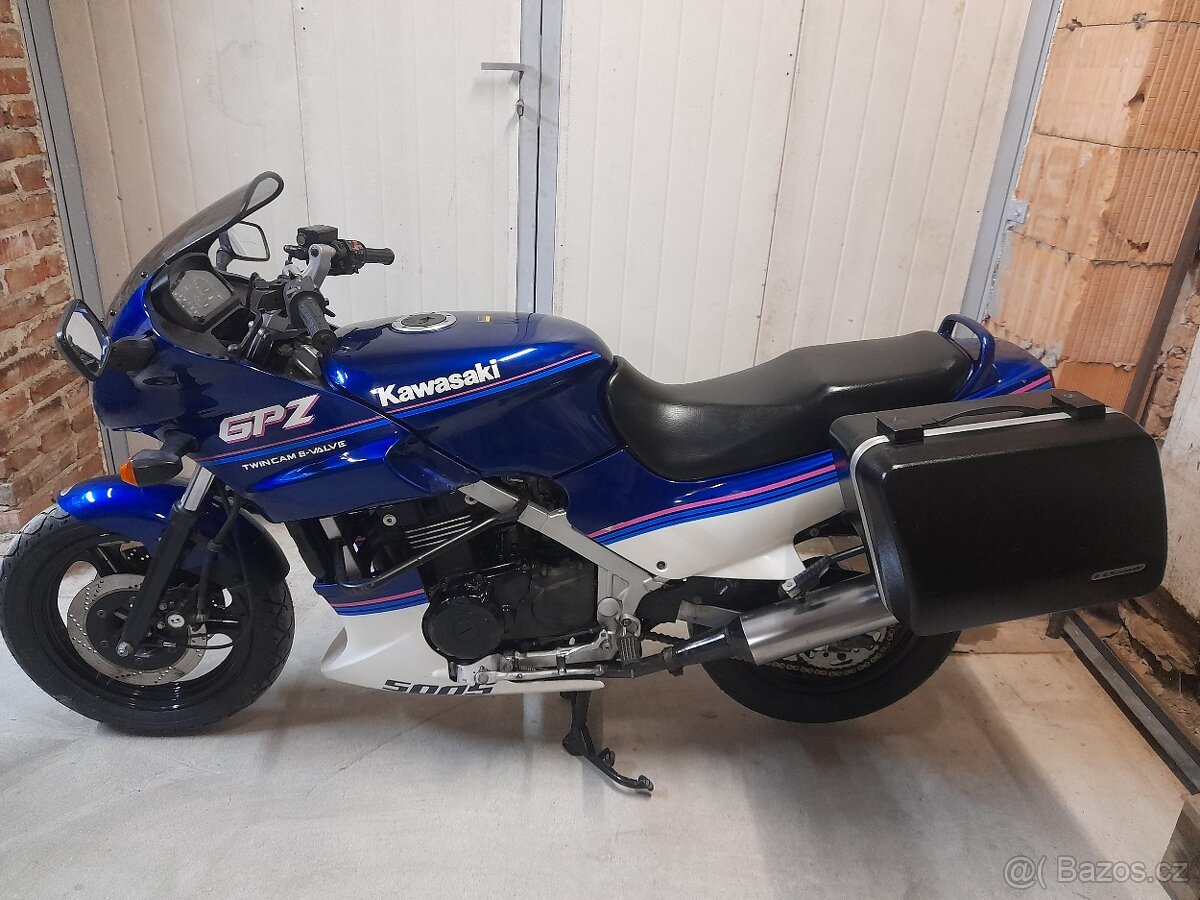 Kawasaki GPZ 500 s - 6