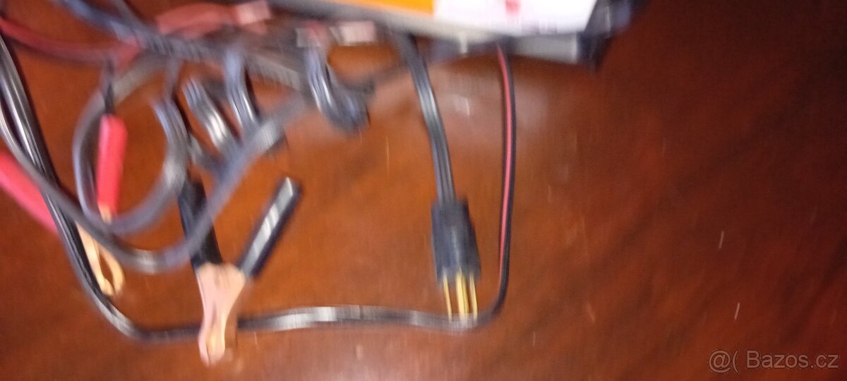 Nabíječka 120v - 6