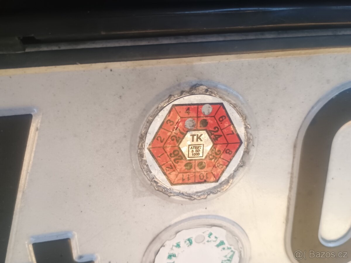 Ford Kuga 4x4 2,0 TDCi 100 kw - 6