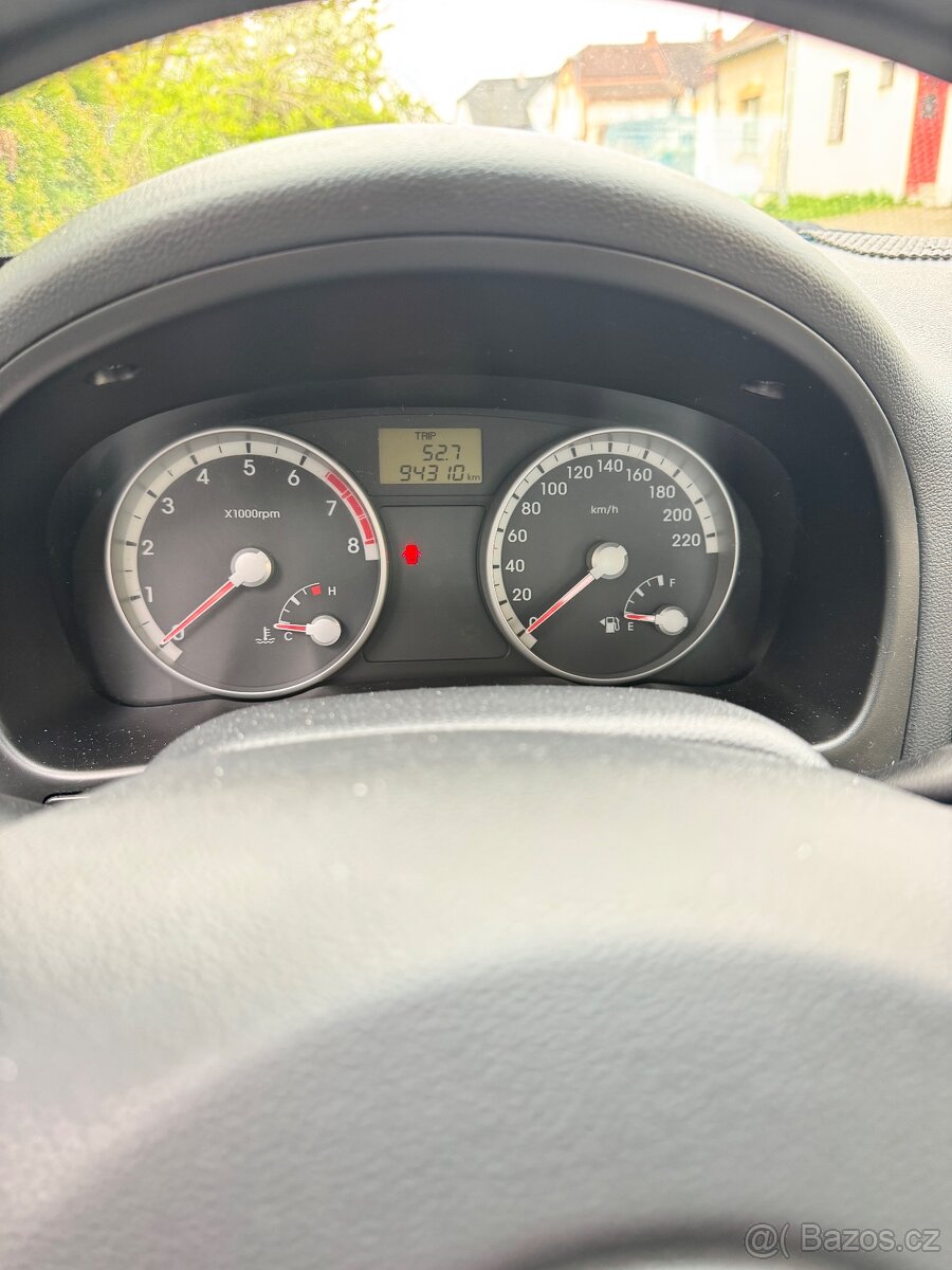 Prodam Hyundai Accent - 6