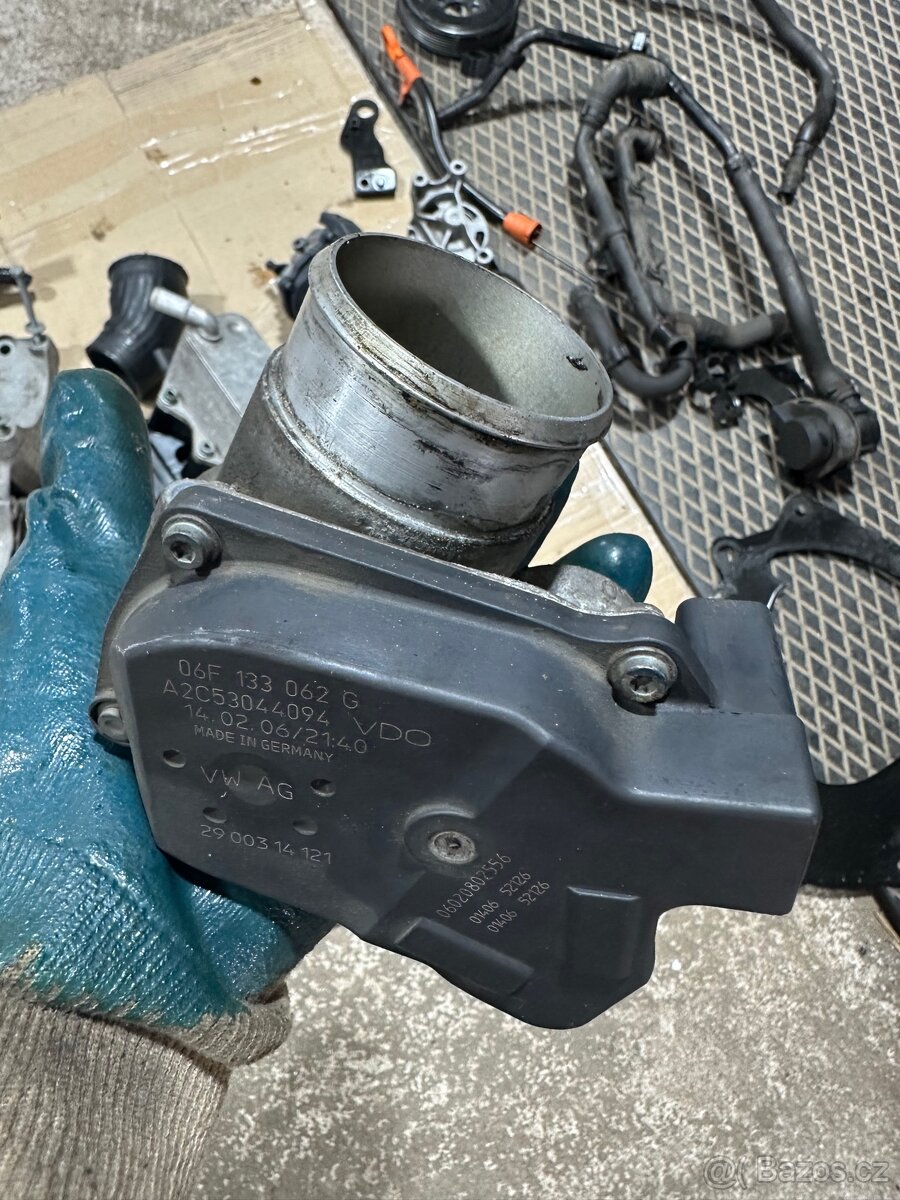 Díly pro motor 2.0 Tfsi AXX BWA - 6