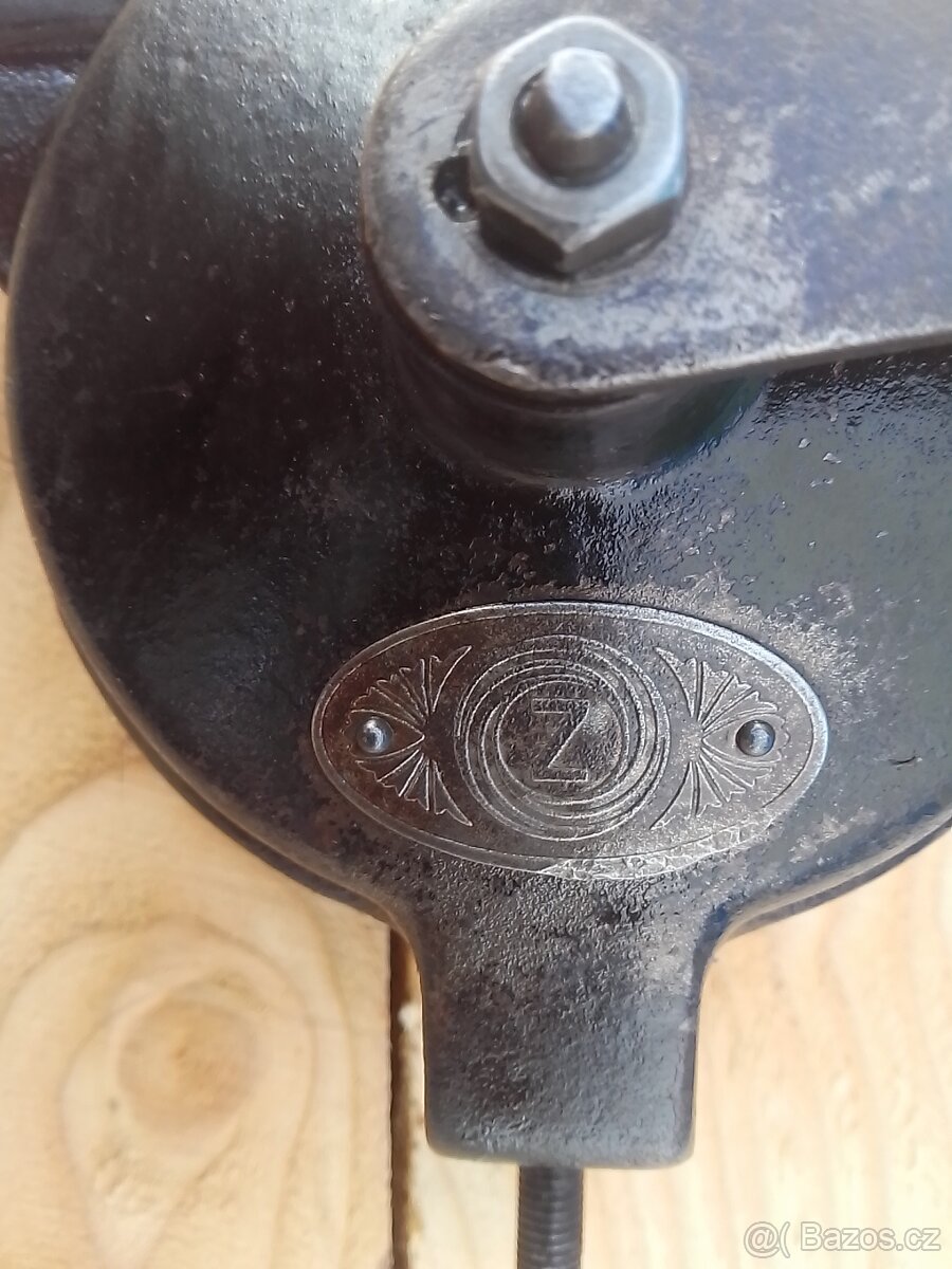 Stará Ruční Bruska Zbrojovka - 6