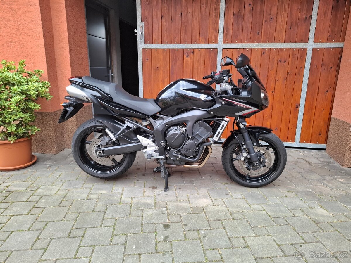 Yamaha FZ6 Fazer S2 - 6