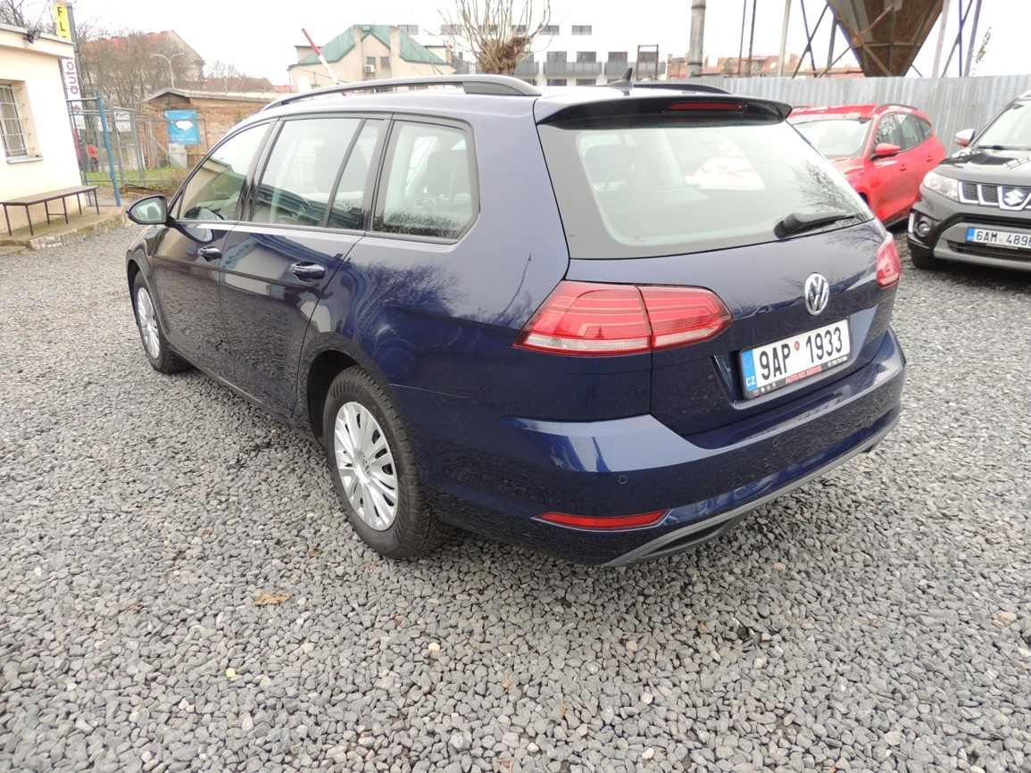 VW Golf Variant 1.6TDi,85kw,DSG,2019,2majitel,-21%DPH - 6