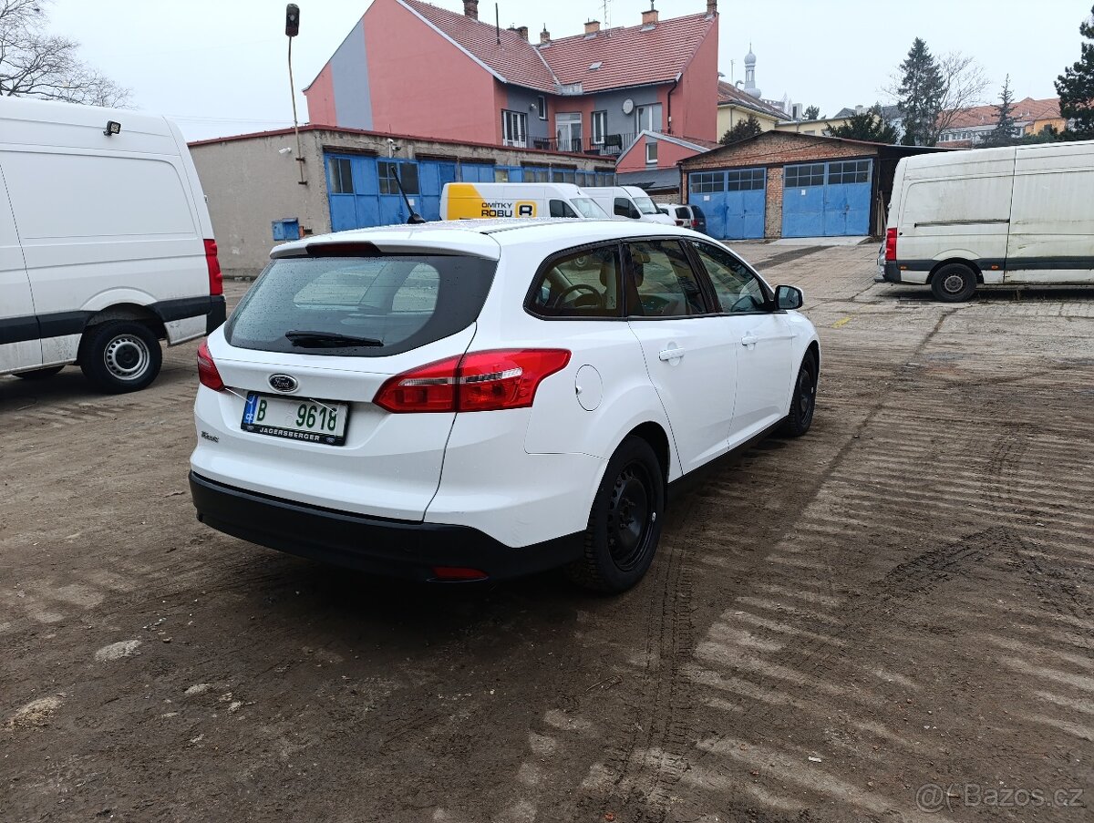 Ford Focus 2017 - 6