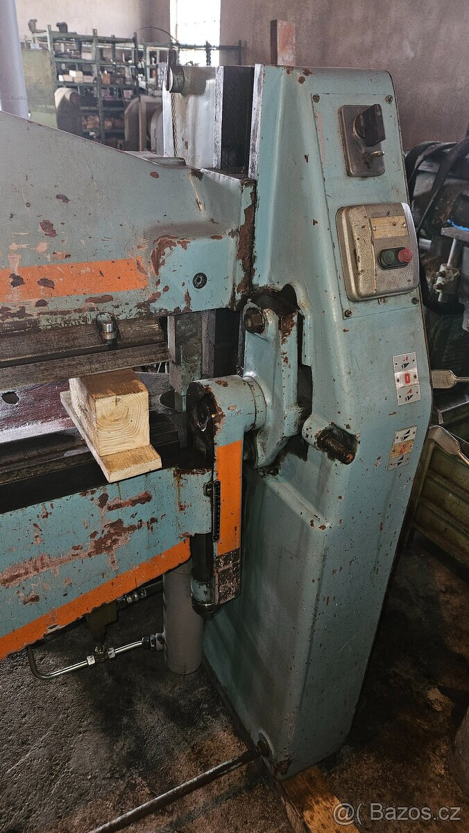 OHÝBAČKA PLECHU XONM 2000/2A/4 - 6