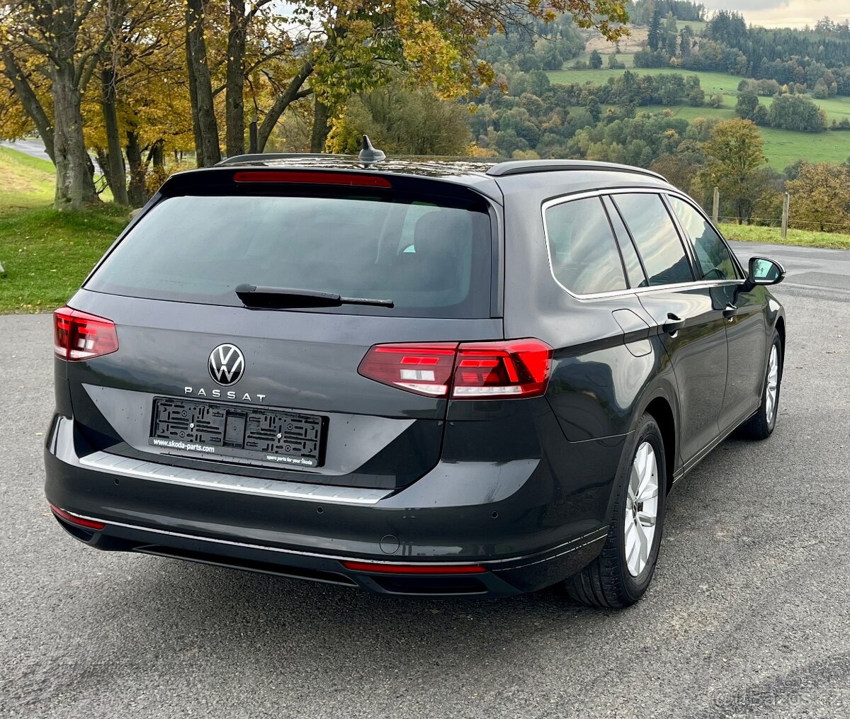 VW Passat combi 2.0 tdi 110 kw Facelift Evo - 6