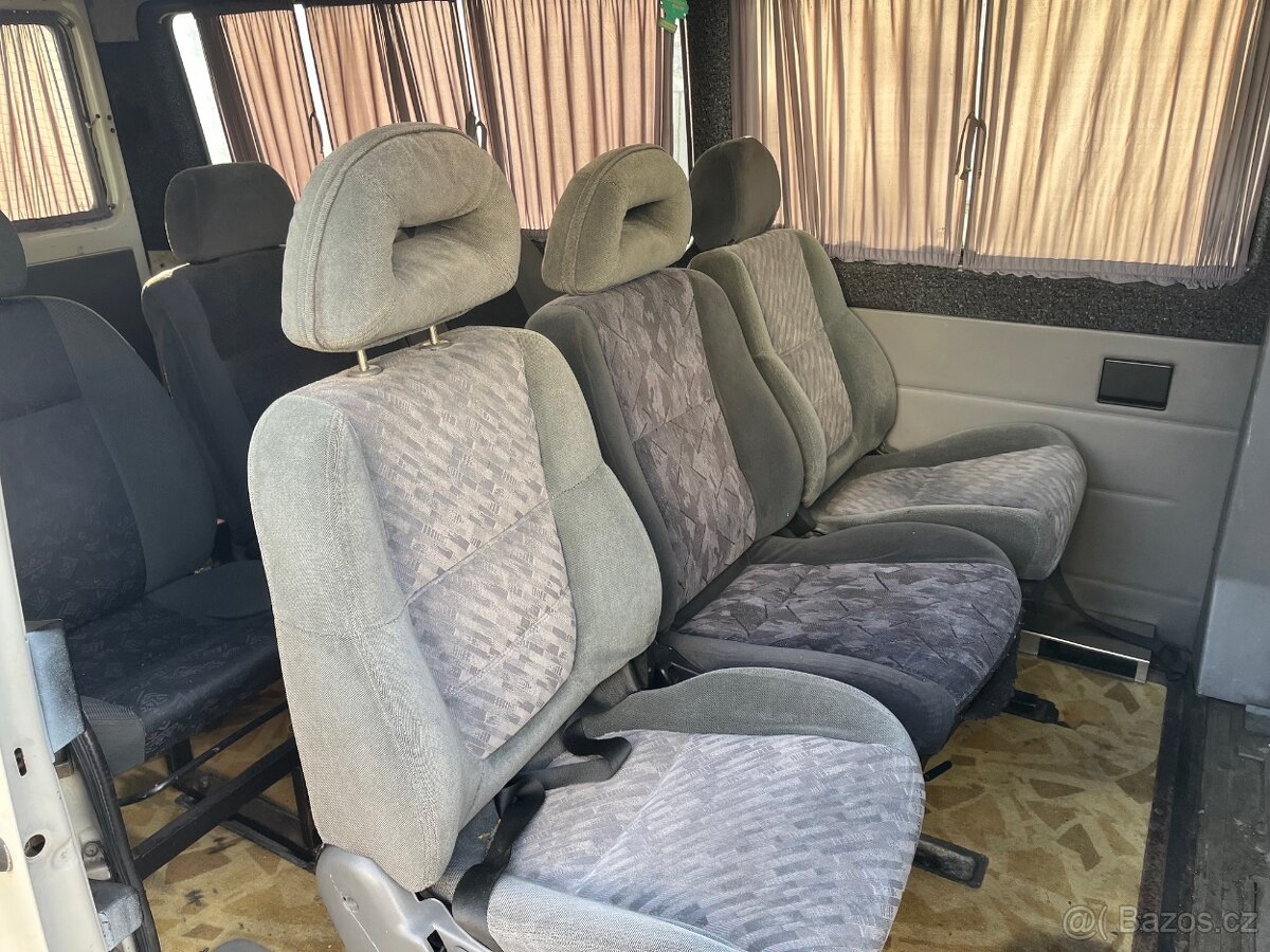 Volkswagen LT35 2.5 TDI 9 míst - 6