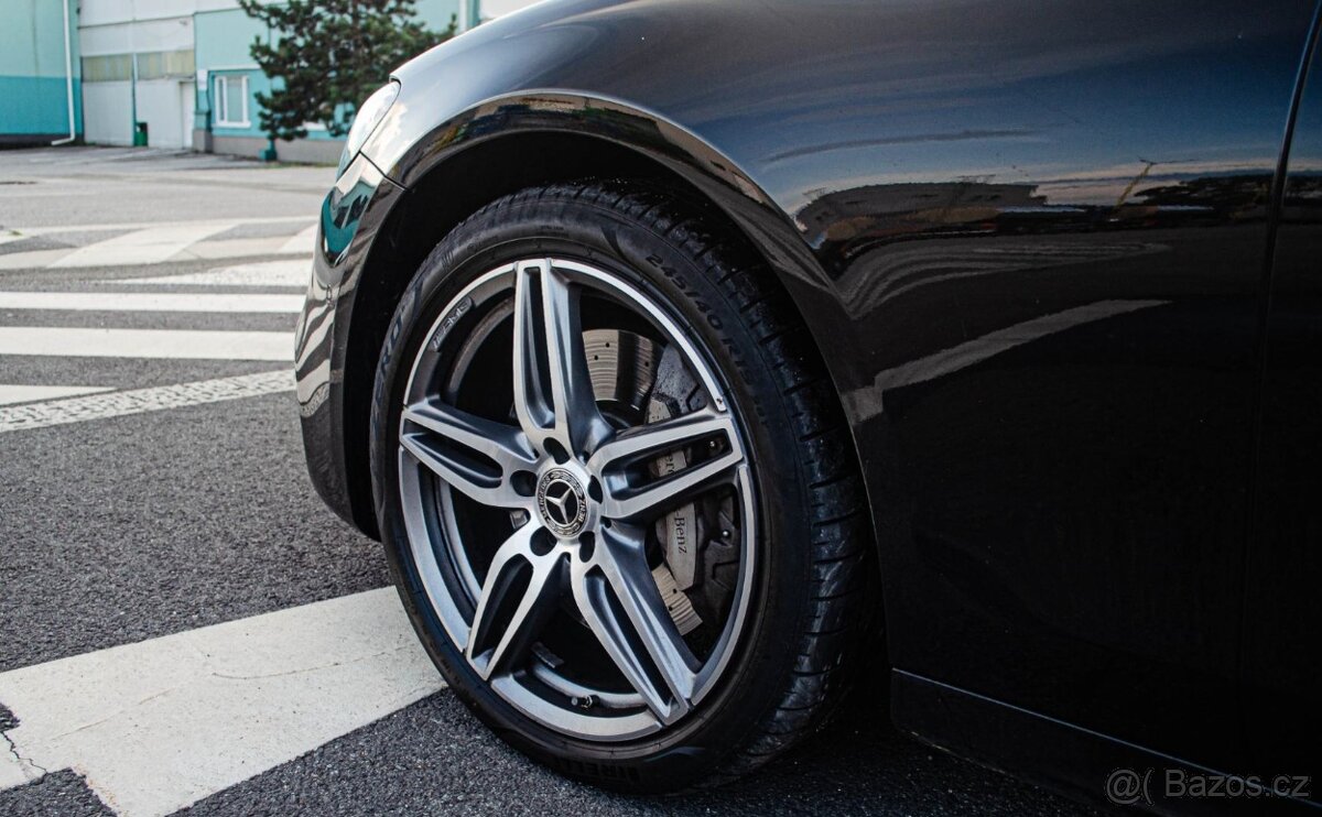 Mercedes Benz E350d 4x4 AMG - 6