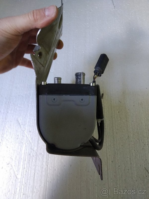 mercedes - prihrev, nezávislé topení, bufik - 6