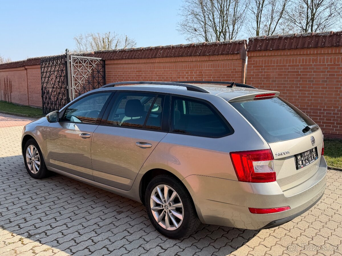 ŠKODA OCTAVIA KOMBI 1.2 TSI - 6