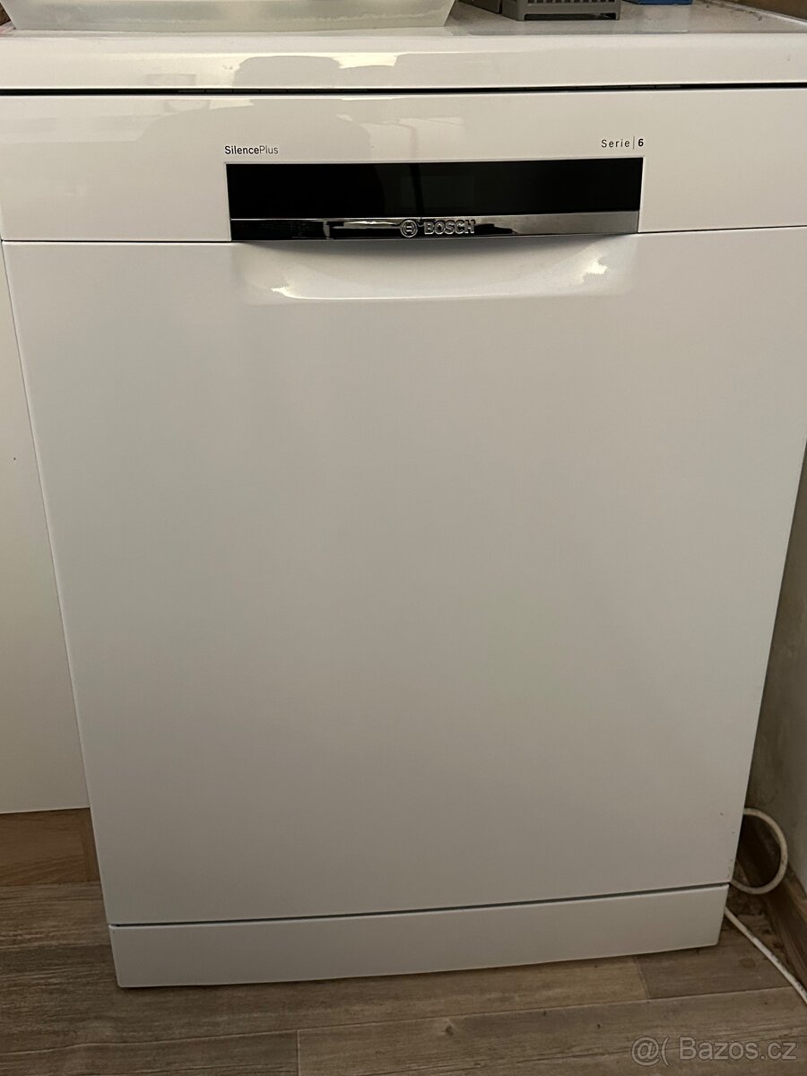 Myčka BOSCH SMS6ECW15E Serie 6 - 6