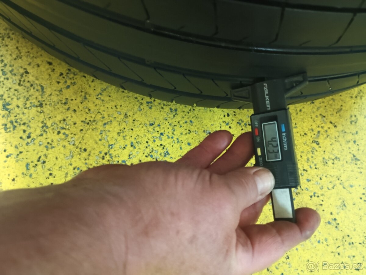 Michelin Primacy 4 235/45R18 91W - 6