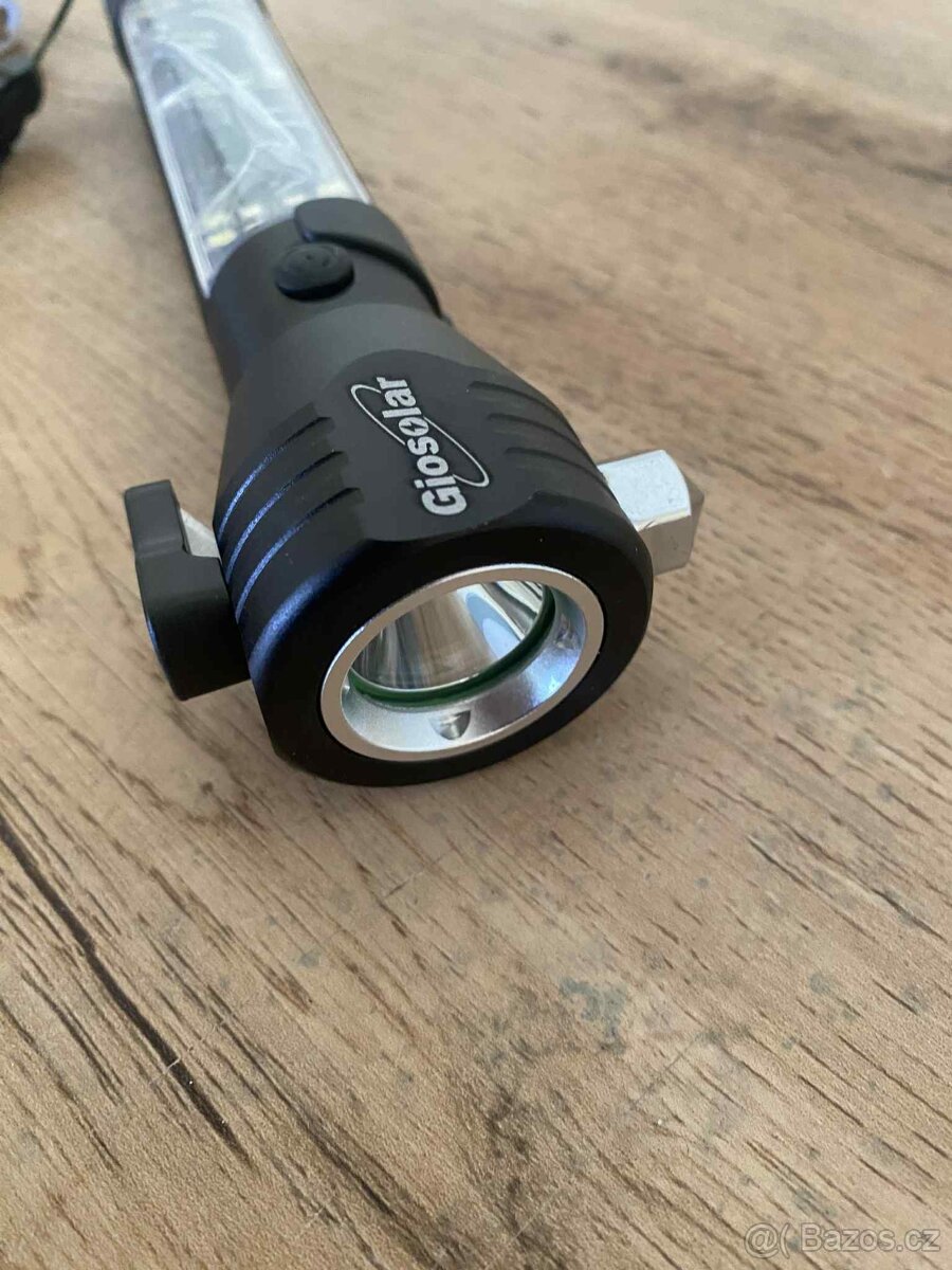 Multifunkční taktická solární svítilna 9v1, zn. Giosolar - 6