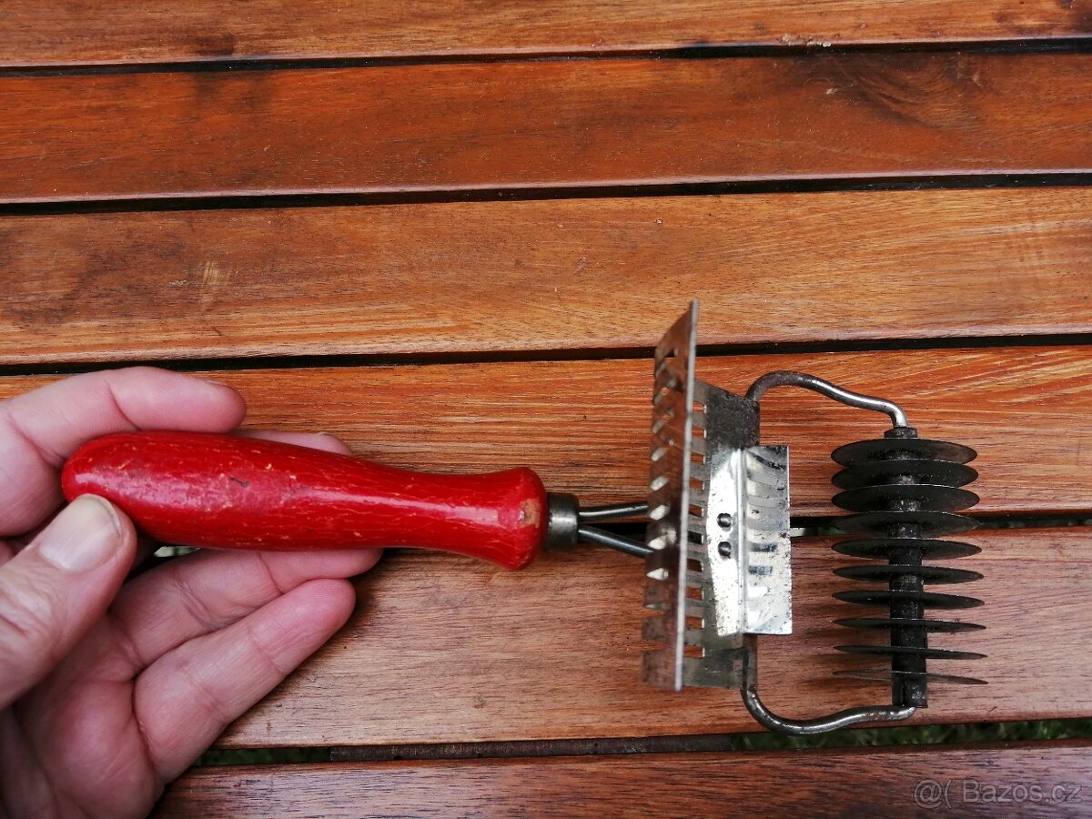 Retro kráječ širokých nudlí - 6