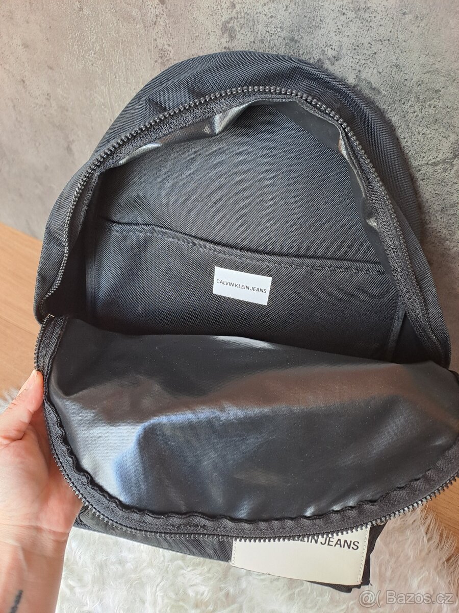Batoh CK - 6