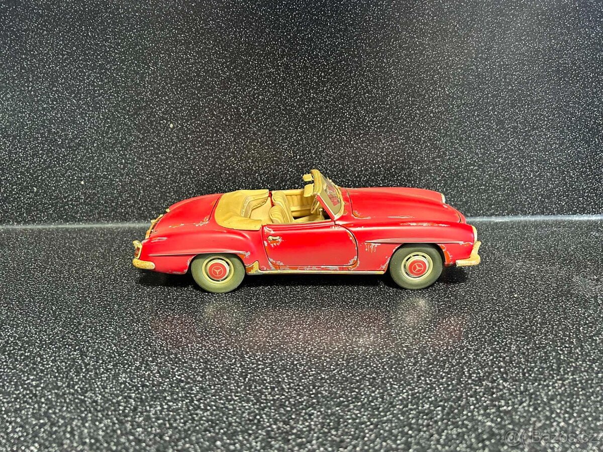 Mercedes Benz 190 SL 1:18 - 6