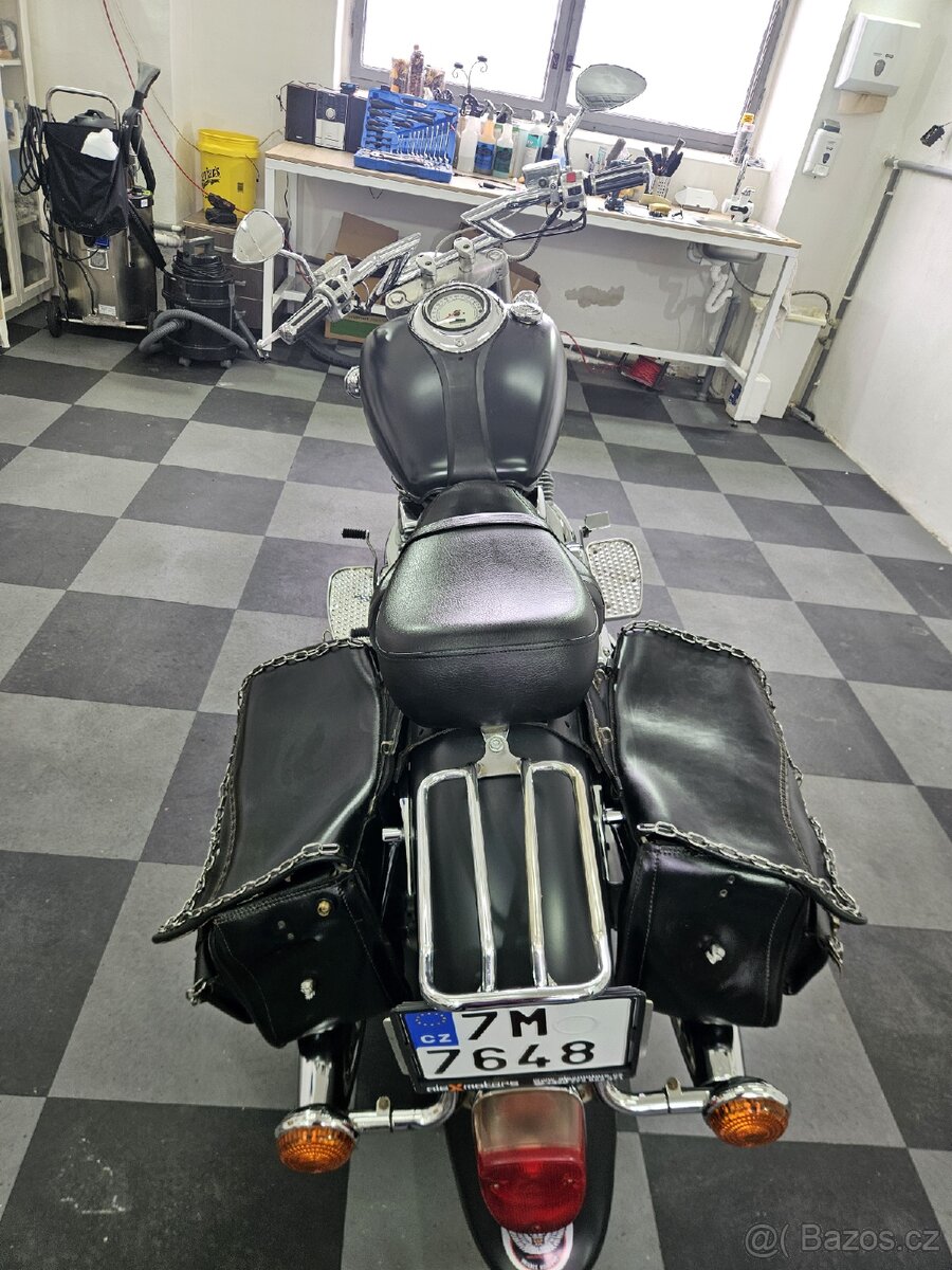 Yamaha XVZ 1300 - 6