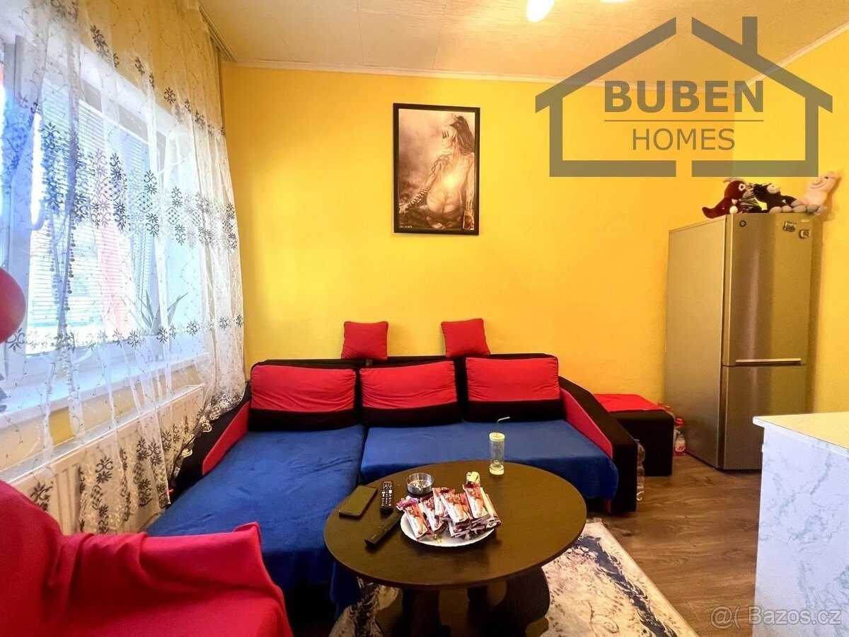 Rodinný dům (užitná plocha 180 m2) se zahradou 200 m² - Tach - 6