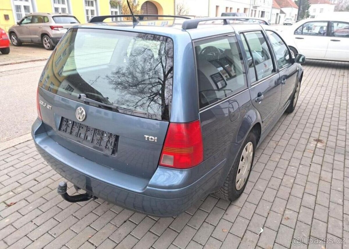 Volkswagen Golf 1,9 TDI nafta manuál 66 kw - 6