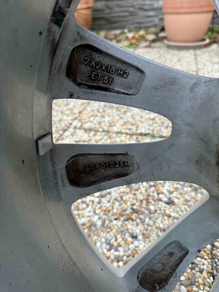 Prodám kola Škoda Zenith 5x112 R18 - 6