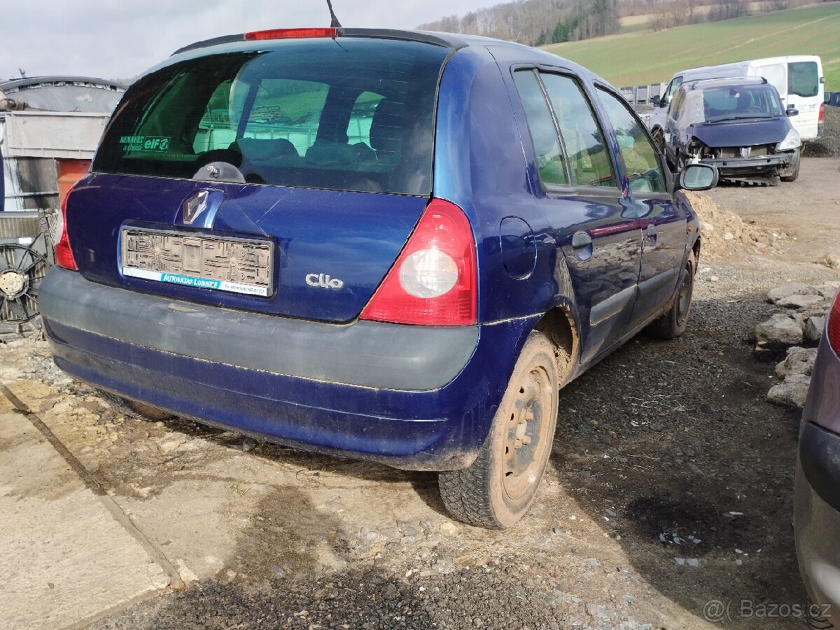 Renault Clio 2 - 6