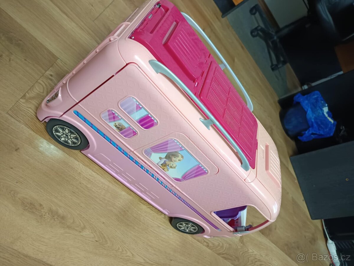 Barbie karavan - 6