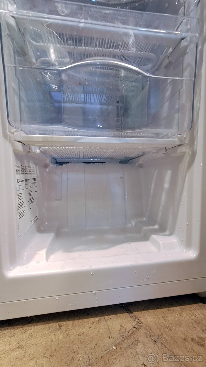 šuplíkový mrazák Candy - 6