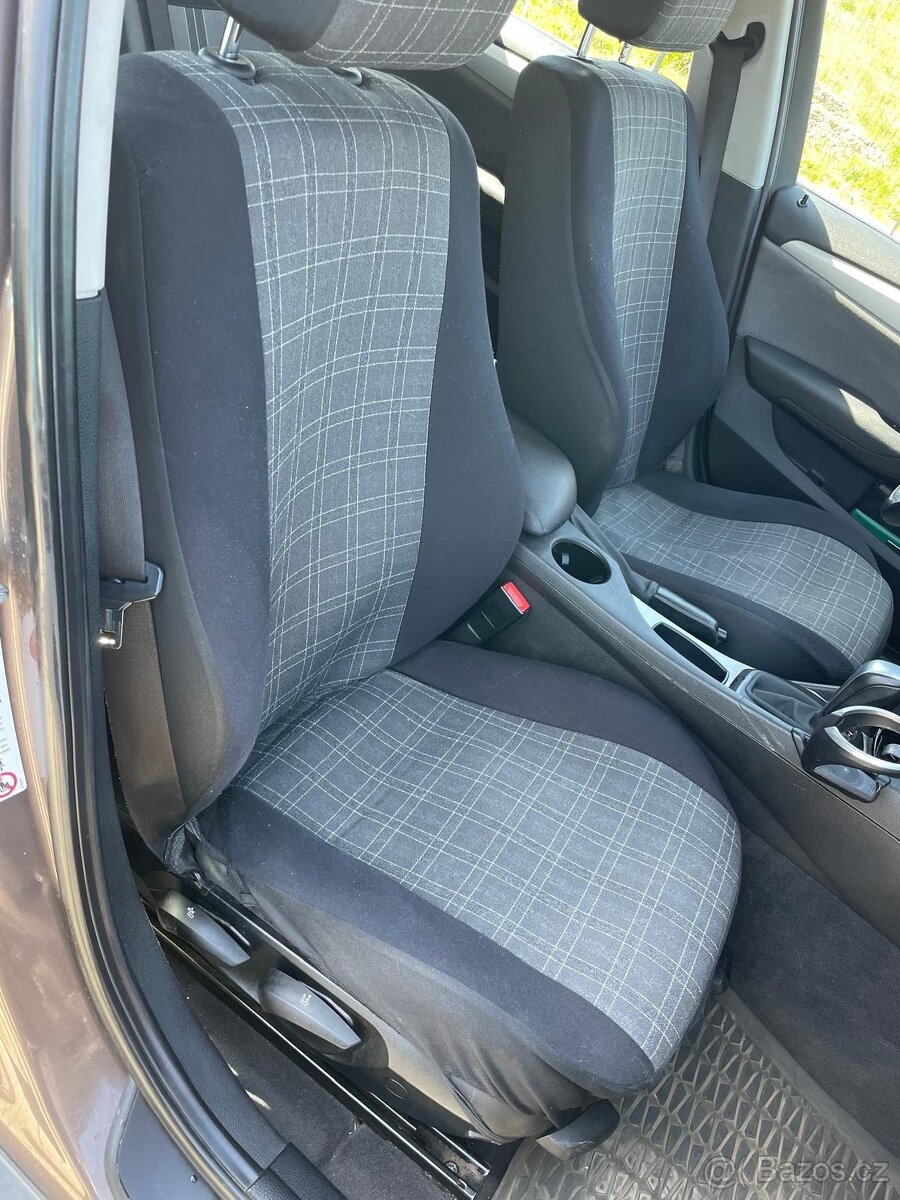 BMW X1 - 6