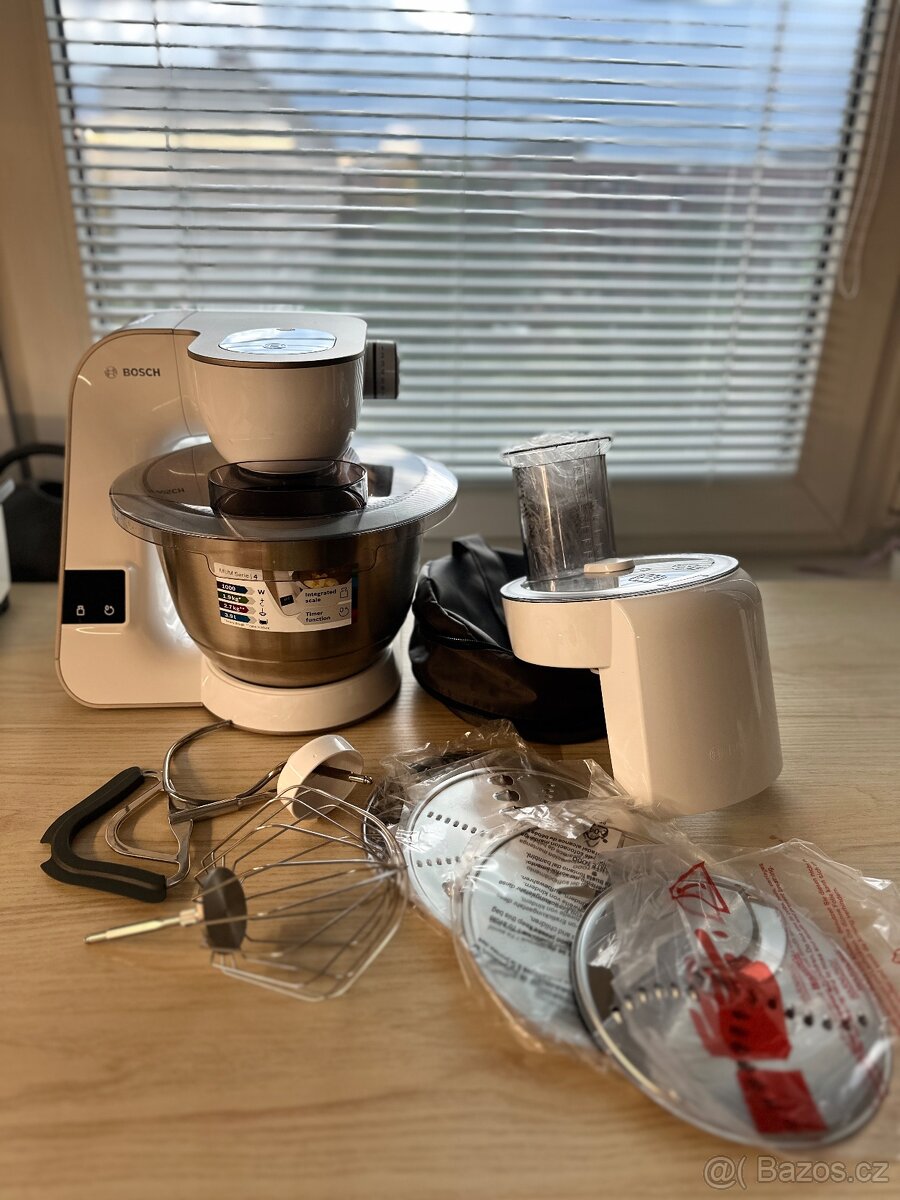 Kuchyňský robot s váhou BOSCH MUM5XW10 - 6