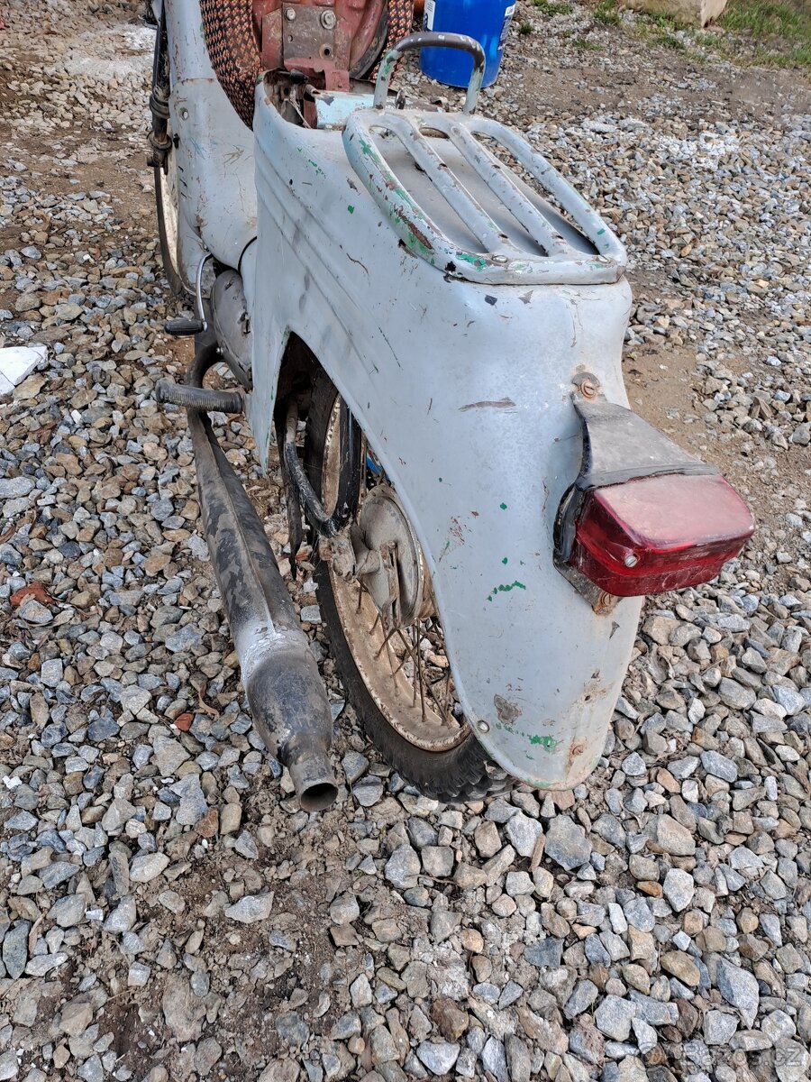 Jawa 555 - 6