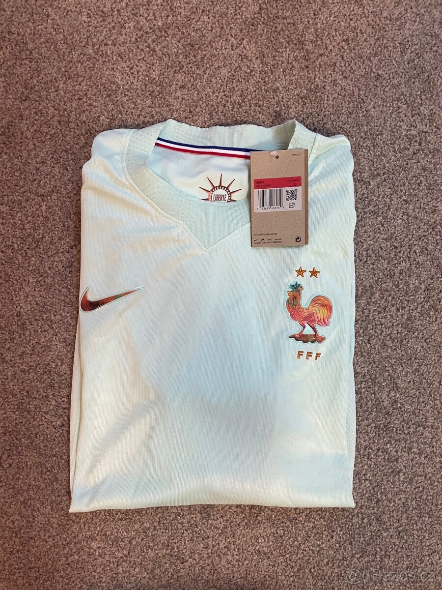 Dres Francie venkovní MS2026 - 6