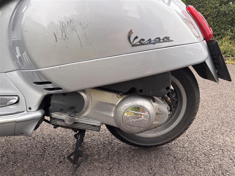 Vespa GTS 125 2008 - 6