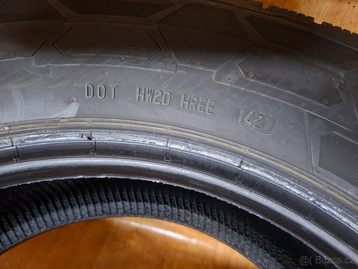 Zimní pneu 225/65/16 C Michelin - 6
