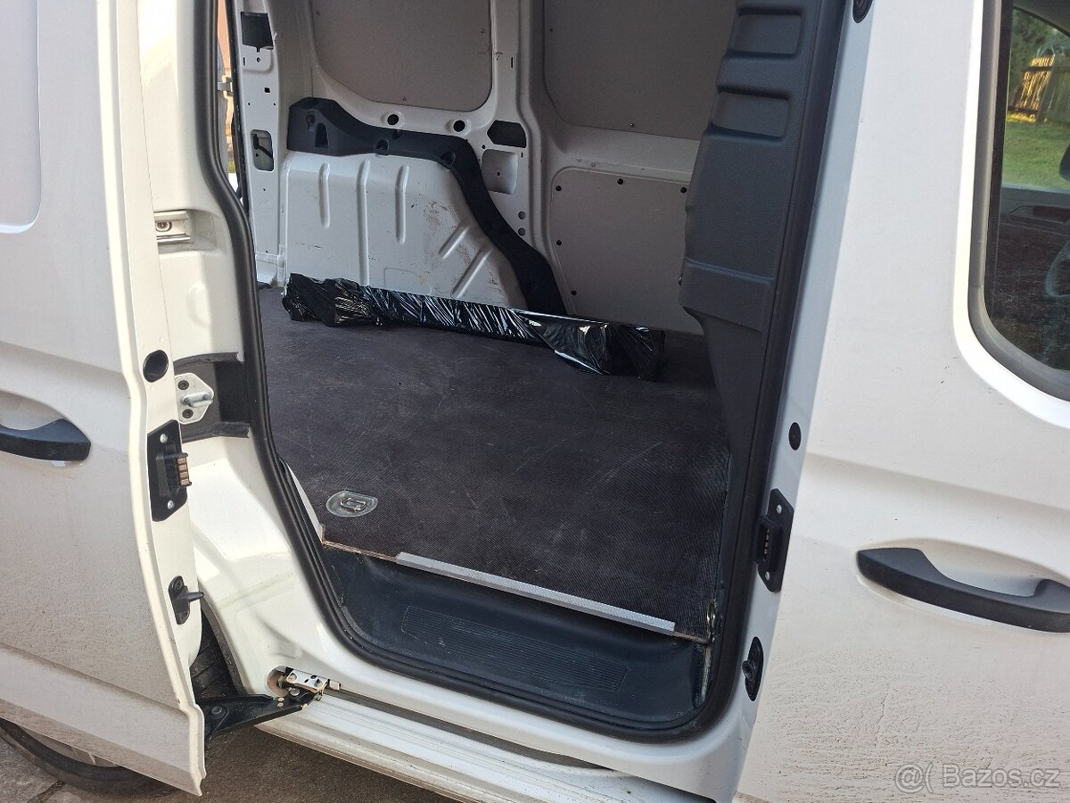Ww caddy cargo - 6