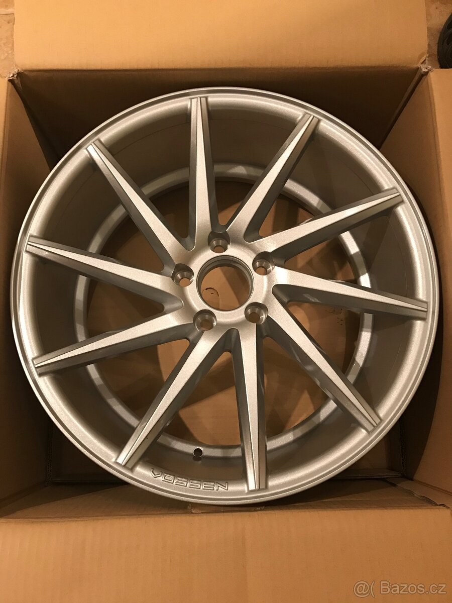 Vossen CVT 19x8,5" ET45 5x112 - 6