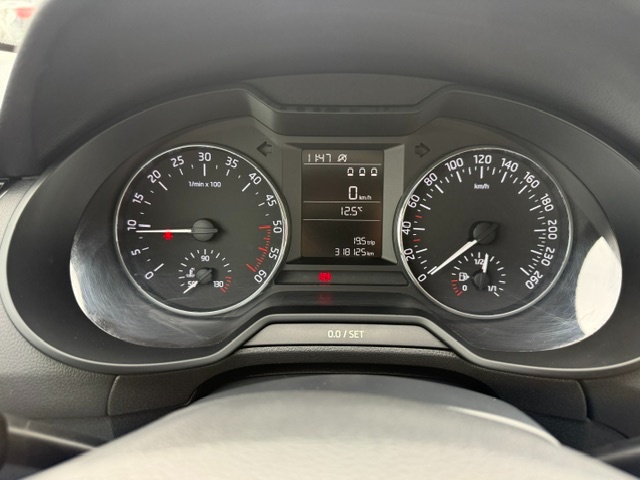 Škoda Octavia 1,9 TDi 81 kW - 6