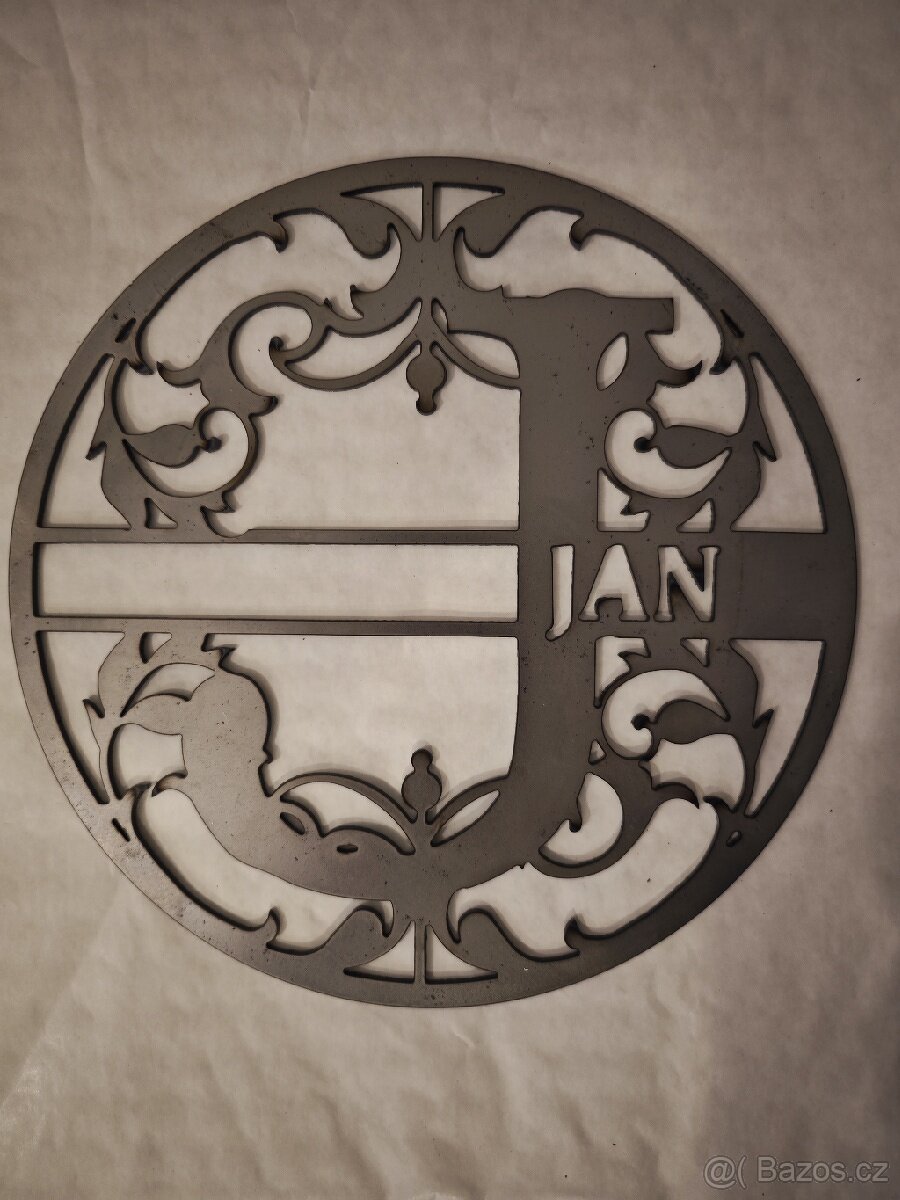 Výpalek ornament jména - 6