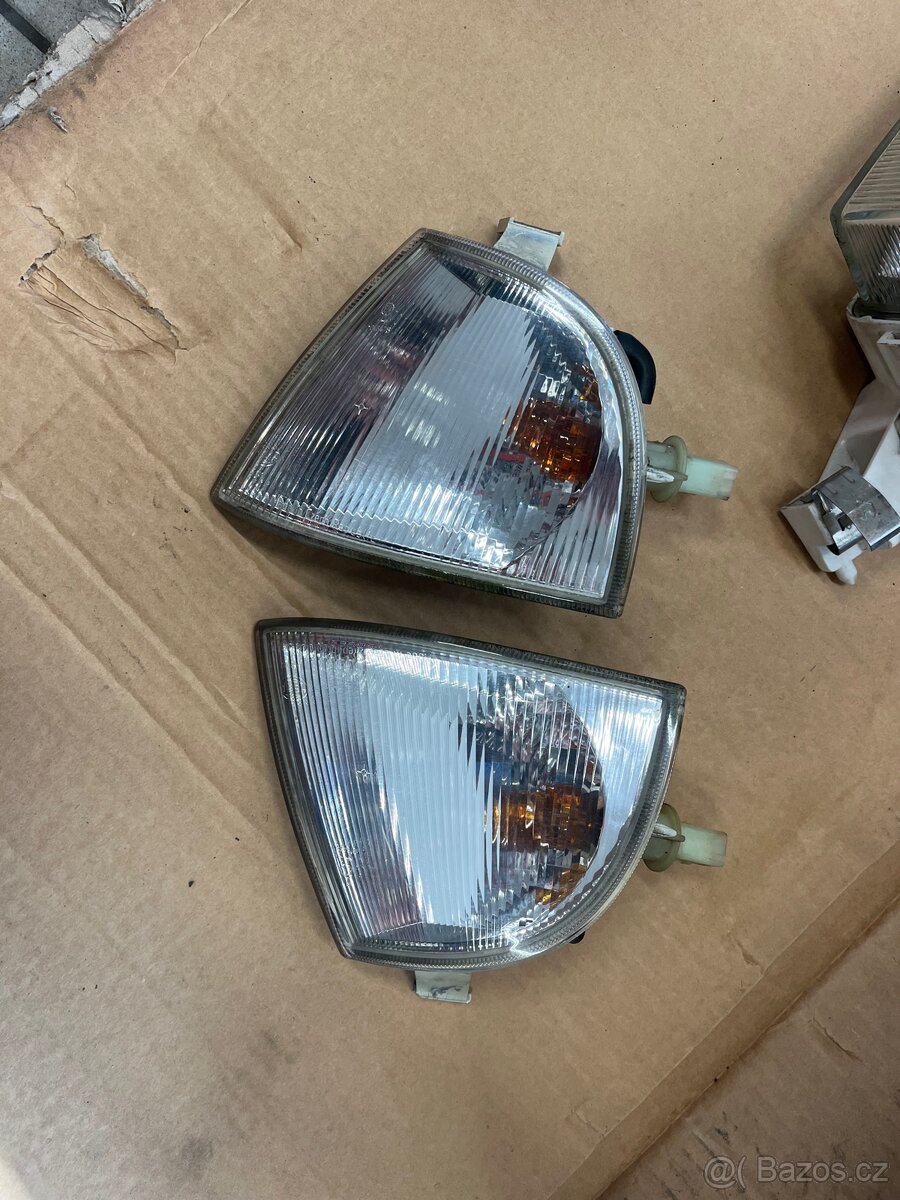 Světla Octavia 1 - 6