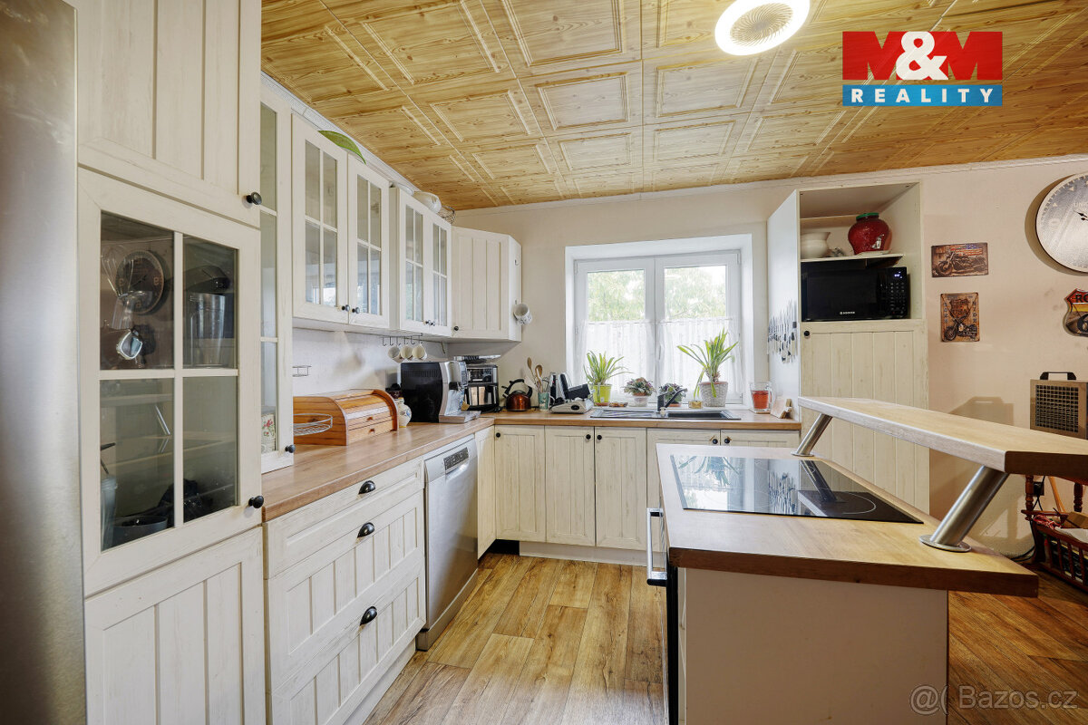 Prodej rodinného domu, 316 m², Bor - 6