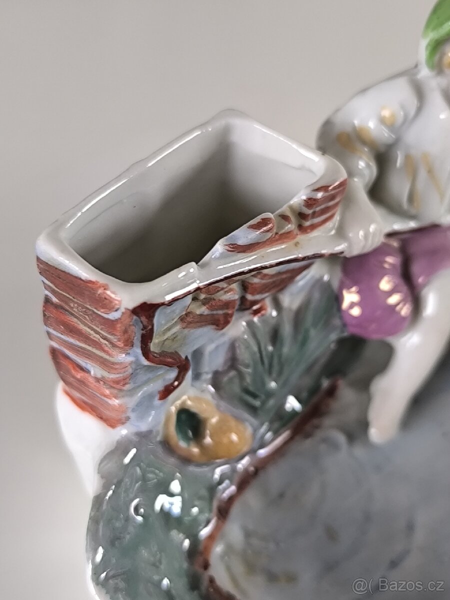 Starožitná porcelánová soška - Chlapec u rybníka - 6