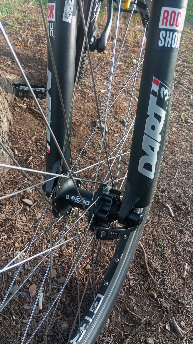 Horské kolo M-18 rám vidlice Rock shox - 6